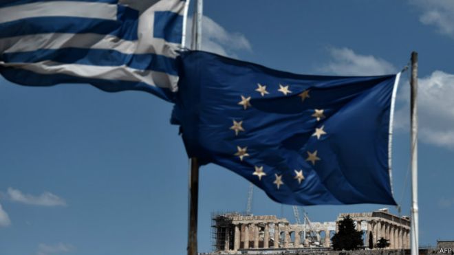 La Bolsa griega cae más de un 20% tras su reapertura