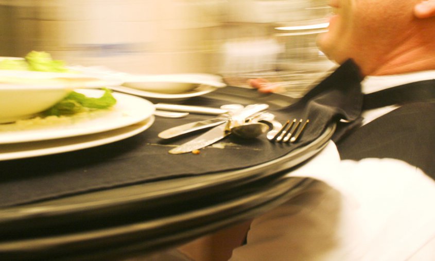 Compras por delivery a restaurantes de Uruguay tendrán descuento del IVA
