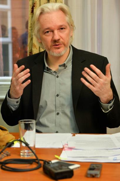 Prescriben las acusaciones de agresión sexual contra Assange, pero no la de violación