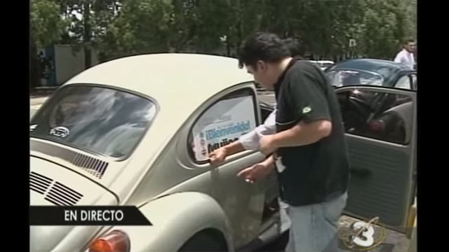 Caravana de Fuscas recibió a José Mujica en Guatemala