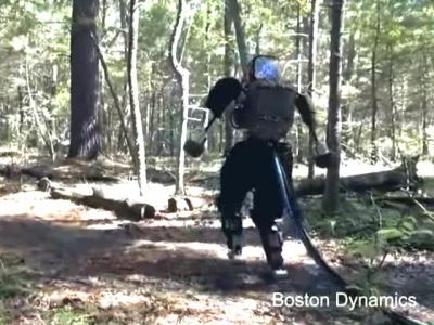 Un robot de Google sale a pasear por el bosque