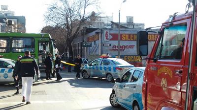 Pasajero de taxi falleció en choque con ómnibus en Goes