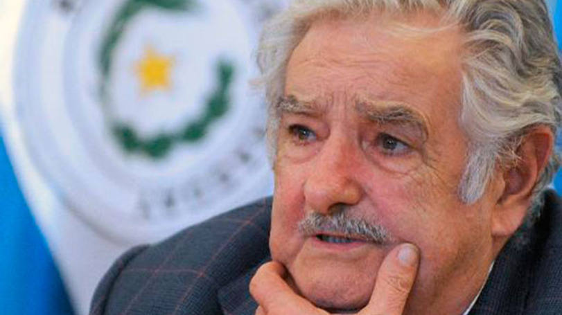Mujica: partidos políticos son necesarios para la supervivencia de la democracia