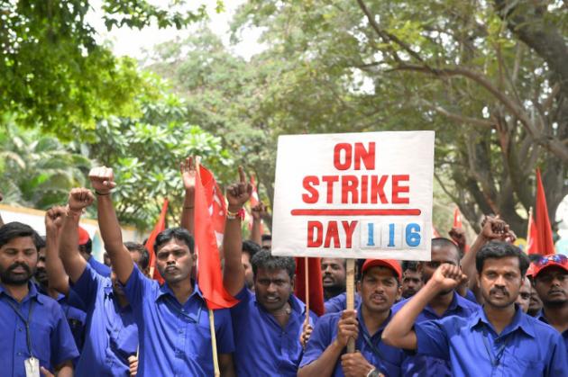 Huelga de millones contra las reformas económicas del Gobierno indio