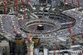 Al menos 107 muertos al caer una grúa en la Gran Mezquita de La Meca