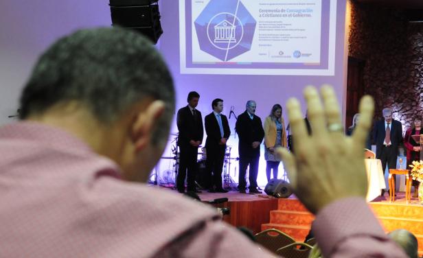 Los 16 evangélicos que tienen banca en Uruguay