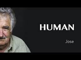 Estrenaron película de Mujica auspiciada por Google y Youtube