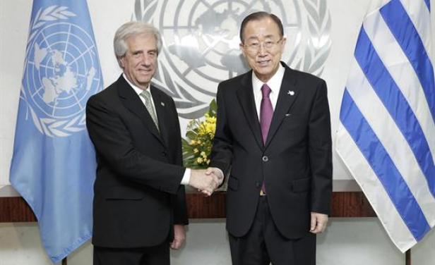 El secretario general de la ONU agradece a Vázquez el apoyo a la paz en Colombia