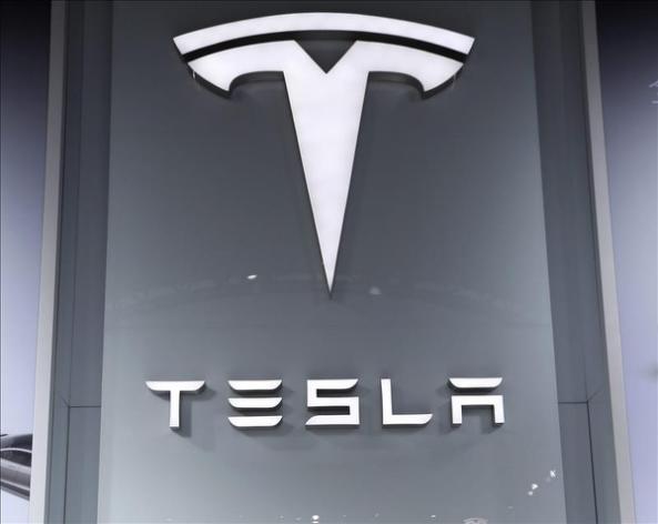 Tesla lanzará mañana el Modelo X, su todocaminos eléctrico de lujo