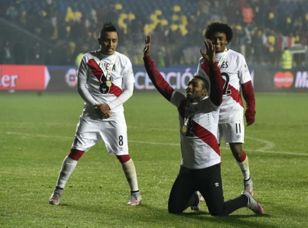 Perú lleva ventiladores para partido con Colombia por eliminatorias