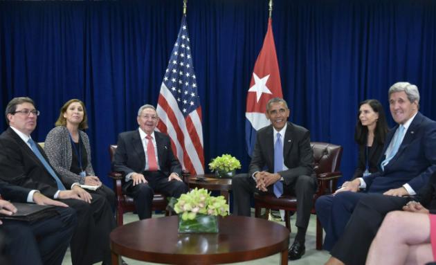 Castro se reúne con Obama en ONU y empuja para flexibilizar el embargo
