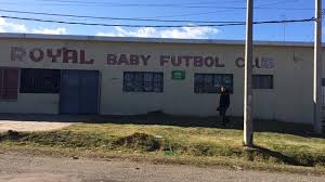 Encapuchados asaltan club de baby fútbol en barrio Peñarol y roban a 15 personas