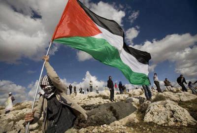 La bandera palestina ondea en la ONU