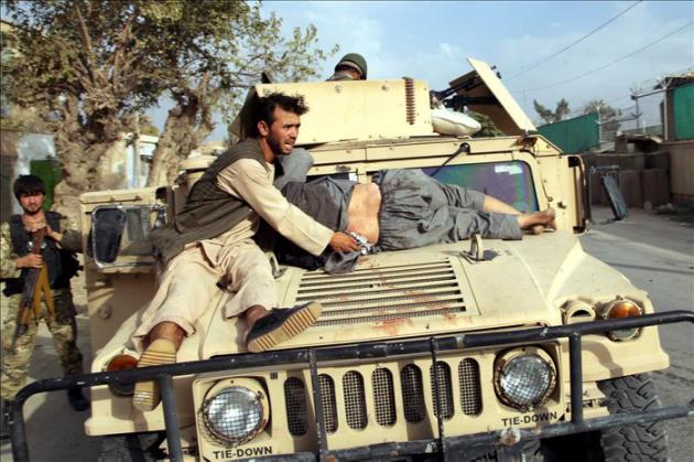 EE.UU. bombardea un hospital de Médicos Sin Fronteras "porque se ocultaban" talibanes