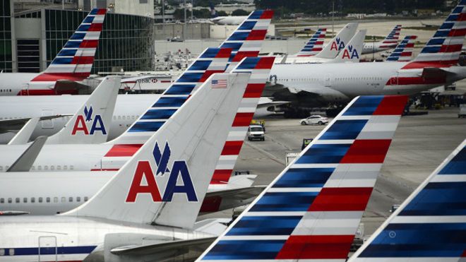 Piloto de American Airlines muere en pleno vuelo a Boston