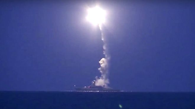 Rusia lanza misiles crucero desde el Mar Caspio para borrar del mapa al Estado Islámico
