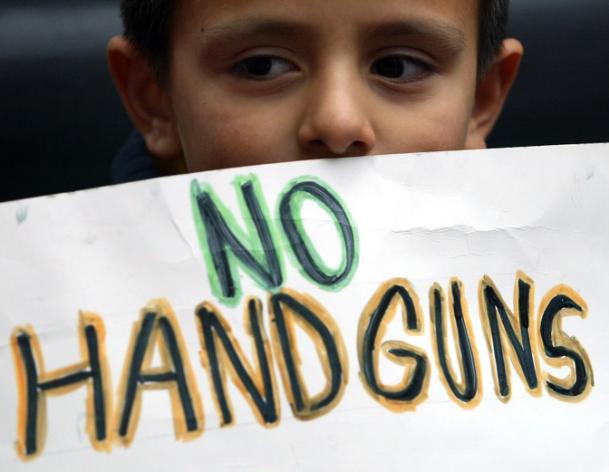 La propagación de armas, una calamidad para los niños en EEUU