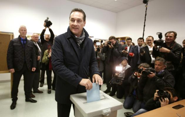 La ultraderecha desafía a la izquierda en las elecciones de Viena