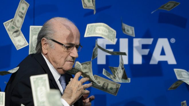 Escándalo de la FIFA: ¿es posible conservar la virginidad en un burdel?