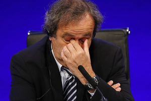 Federación inglesa retira apoyo a candidatura de Platini a presidente de la FIFA