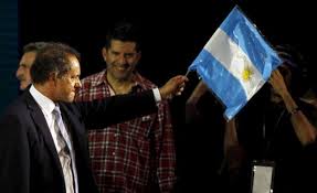 Daniel Scioli el más votado en Argentina; pero existe posibilidad de balotaje