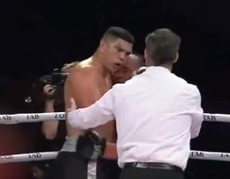 Boxeador se apiada de rival e increpa al juez por inhumano