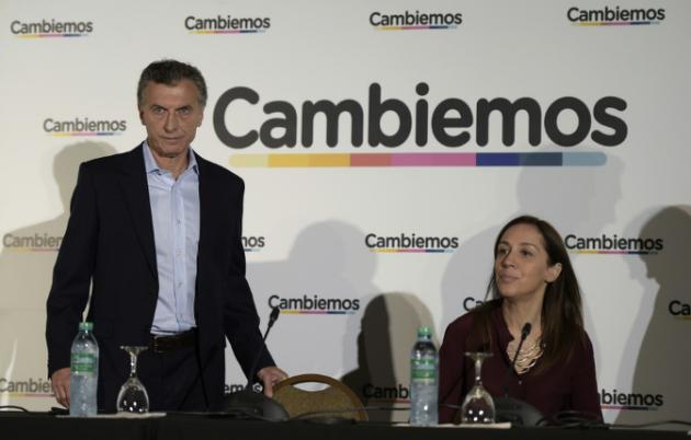 Opositor Macri entra al balotaje y golpea al oficialismo en Argentina
