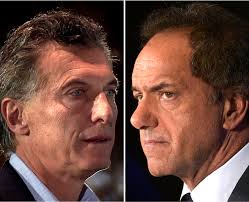 Scioli y Macri debatirán a la caza de votos con miras al balotaje en Argentina