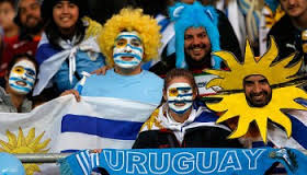 Uruguayos agotaron las entradas para el partido ante Chile en el Centenario