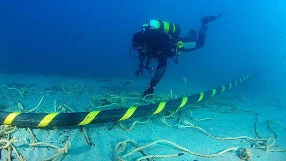Acuerdo de ANTEL y Google mejorará conectividad del país con cable submarino directo a EEUU