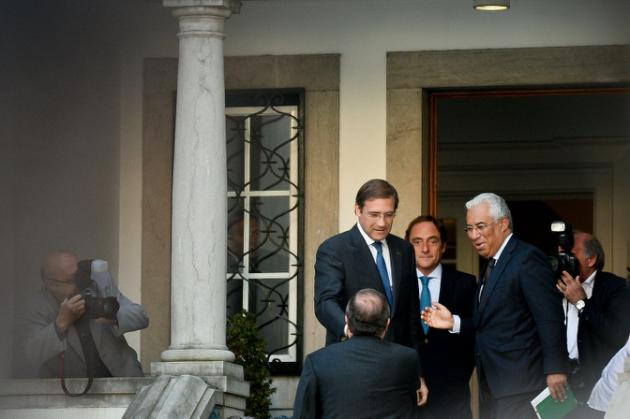 Nuevo gobierno conservador de Portugal a punto de caer