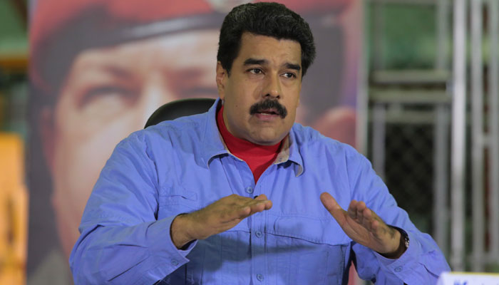 Maduro pide a Obama que amarre a sus locos