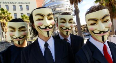 Estado Islámico llama idiotas a Anonymous