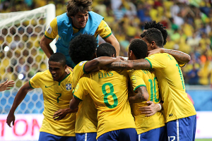 Brasil goleó a Perú y hundió más a Chile