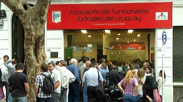 Judiciales de Uruguay ocuparán juzgados en todo el país