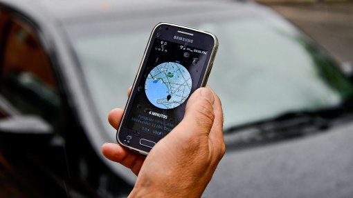 Uber apuesta fuerte y pagará multas que Intendencia de Montevideo ponga a sus conductores