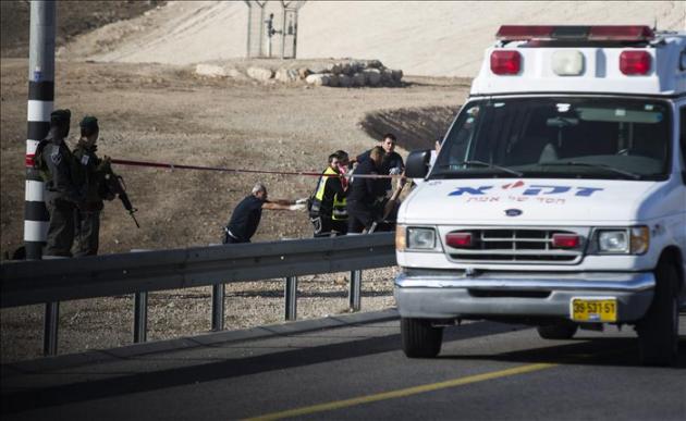Un palestino muerto a tiros tras atropellar a seis israelíes en Hebrón