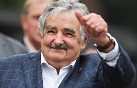 Mujica: "Se me caería la cara de vergüenza si cobrara por dar una conferencia"