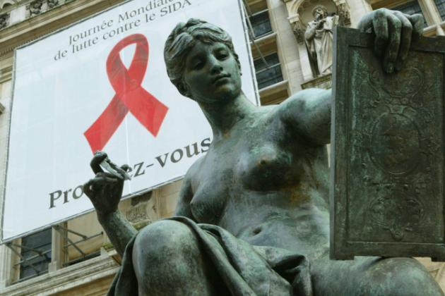 Nuevos casos de sida tocan nivel más bajo en Nueva York
