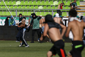 Gobierno de Chile se hartó: Partidos de "alta complejidad" del fútbol se jugarán sin público