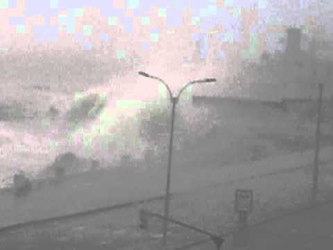 Explosivo huracán extratropical causa estragos en Uruguay