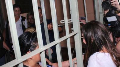 Trasladaron a Moria Casán a una cárcel de mujeres en Paraguay por el robo de las joyas