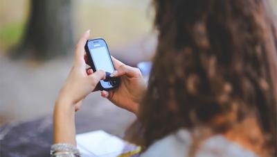 Los jóvenes consiguen sexo con solo enviar 10 mensajes en WhatsApp, reveló estudio