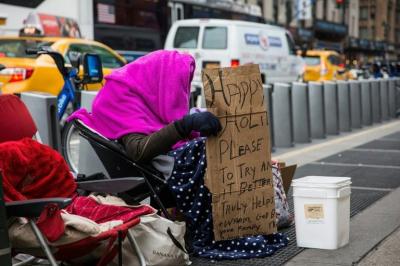 Niños viven "condiciones de pesadilla" en refugios de Nueva York