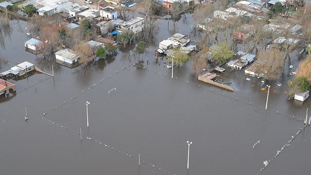 Los desplazados en Uruguay ya superan los 16 mil por las históricas inundaciones
