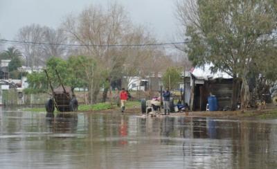 Desplazados: Vázquez pondrá "toda la institucionalidad al servicio de la emergencia"