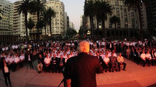 1.000 policías más en calles, rutas y caminos de Uruguay