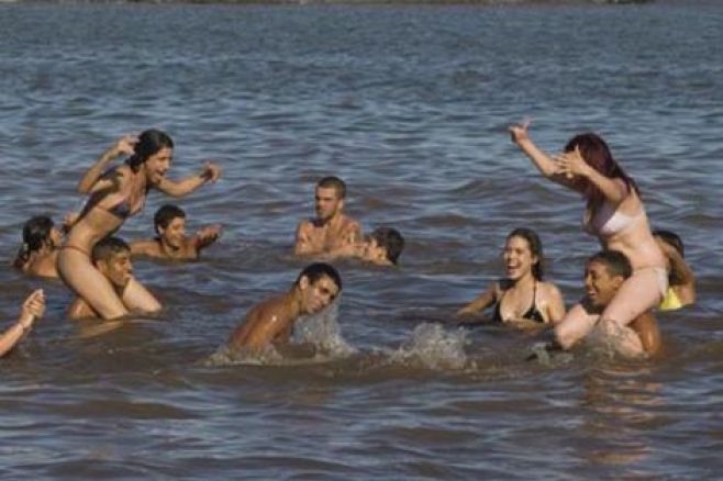 Cuidado con tirarse al agua muy fría cuando hace mucho calor en Uruguay