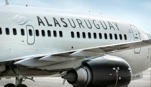 Tras cumbre Vázquez-Macri se avanzará para que aerolíneas uruguayas retomen frecuencias
