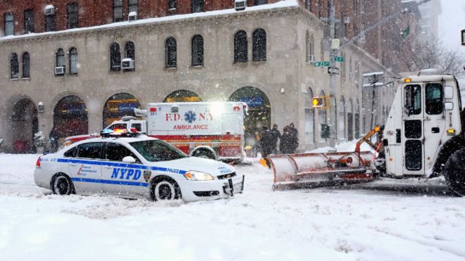 La gigantesca tormenta de nieve que clausuró a Nueva York